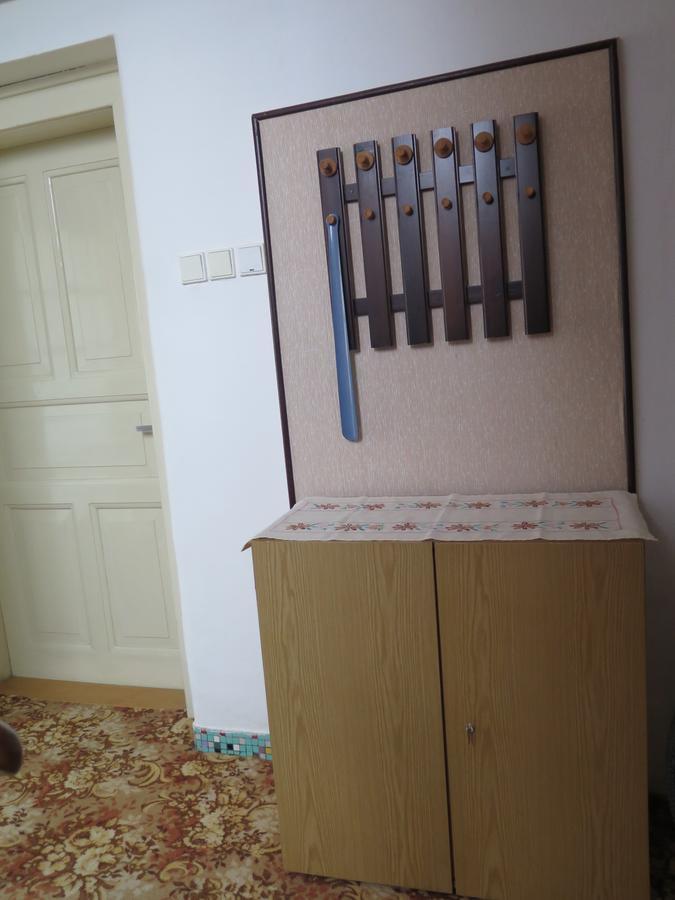 Apartman Hruba Skala Luaran gambar